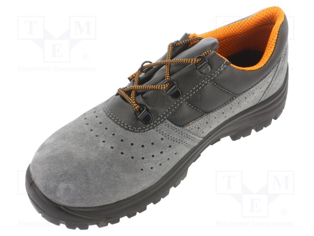 Shoes; Size: 45