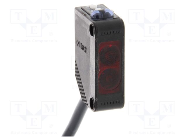 Sensor: photoelectric; retro-reflective
