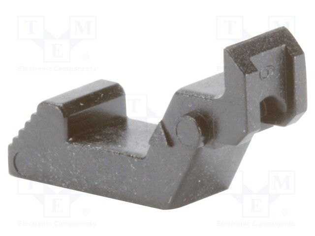 locking lever for shroud F