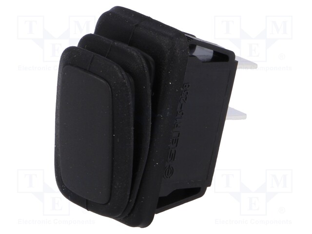 ROCKER; SPST; Pos: 2; OFF-ON; 16A/250VAC; black; IP65; none; 50mΩ