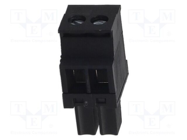 Pluggable terminal block