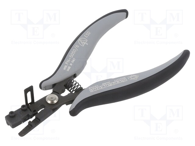 Pliers