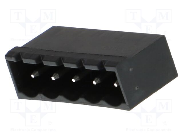 Pluggable terminal block