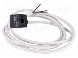 Connector: valve connector