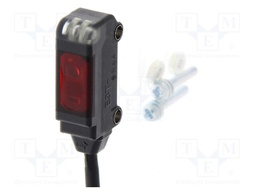 Sensor: photoelectric; Range: 200mm; retro-reflective