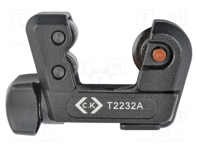 Cutting machine; for cutting copper pipes