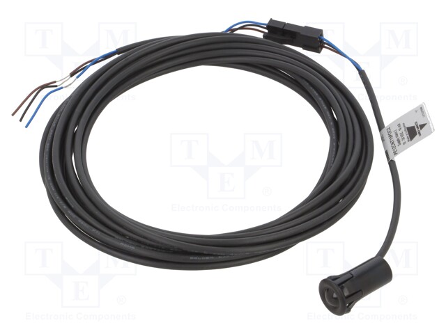 Sensor: photoelectric; Range: 15m; PNP / NO; transmitter-receiver