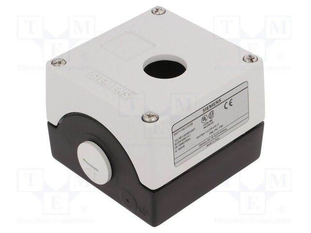 Enclosure: for remote controller; X: 85mm; Y: 89.4mm; Z: 64mm; metal