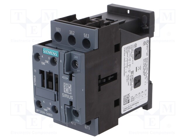 Contactor: 3-pole; NO x3; Auxiliary contacts: NO + NC; 24VAC; 12A