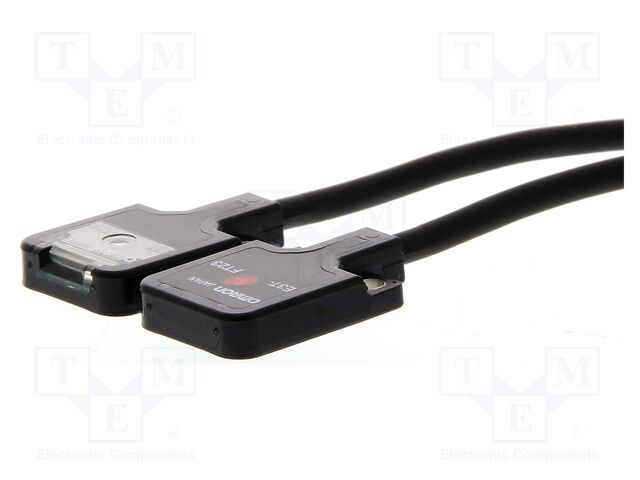 Sensor: photoelectric; Range: 300mm; transmitter-receiver