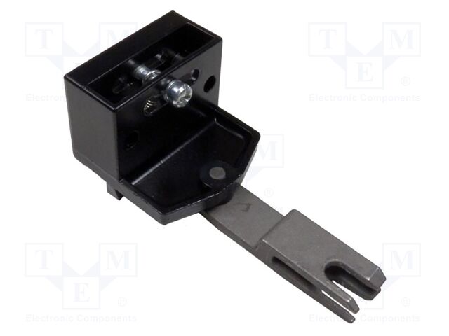 Accessories: standard key