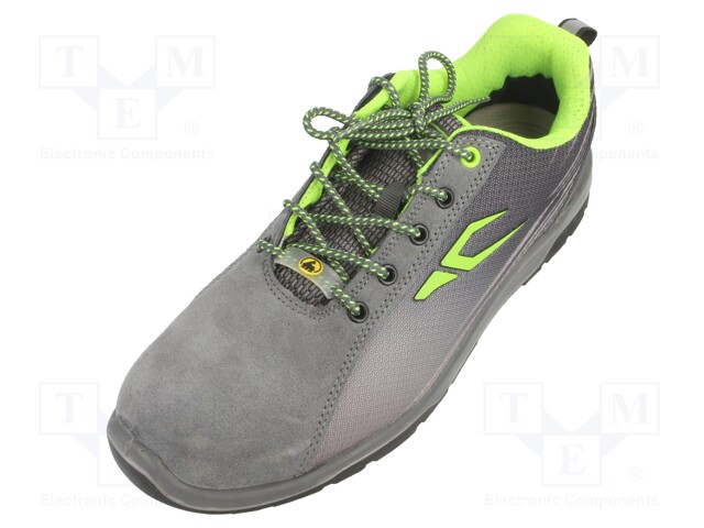 Shoes; Size: 43