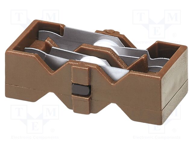 Blade; insulation stripping; stripping tool