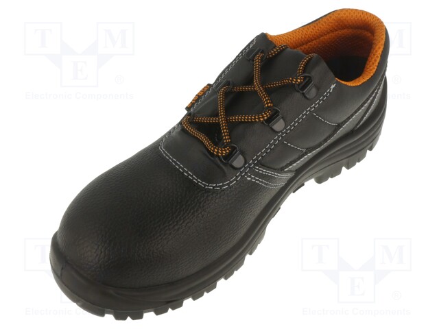 Shoes; Size: 44