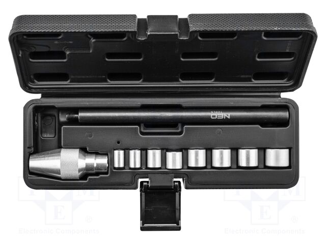 Wedge belt; Tool: plunger clamps