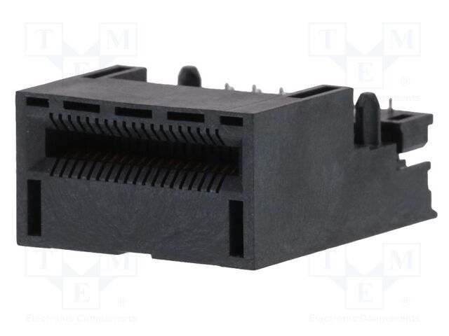 Connector: card edge