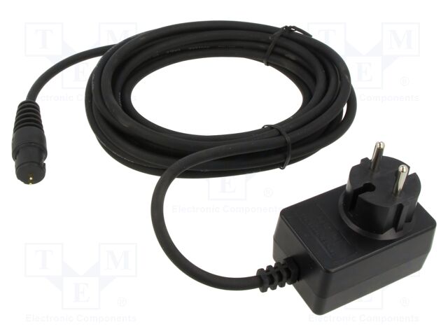 Accessories: battery charger