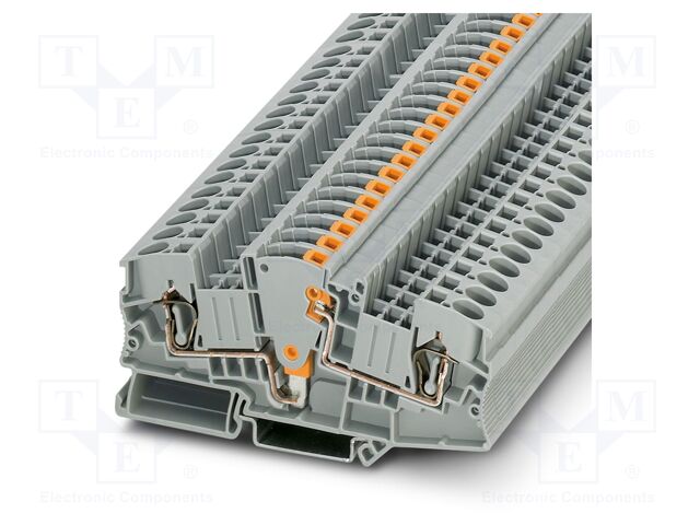 3035700