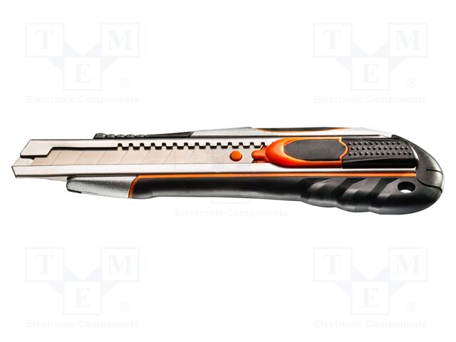 Knife; 18mm; pulled out, breakable blade; Mat: metal