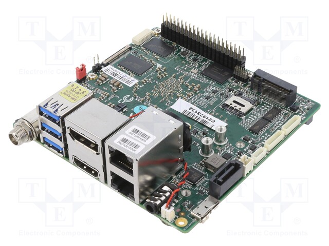 Single-board computer; RAM: 4GB; Flash: 64GB; 101.6x101.6mm; eMMC