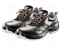 Shoes; Size: 39; black-white; chamois; oils,slip,solvent